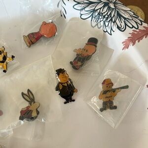 Looney Tunes pins